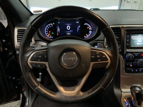 Used 2017 Jeep Grand Cherokee Laredo w/ Quick Order Package 23E image 21