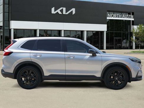 Used 2024 Honda CR-V Sport Touring image 6