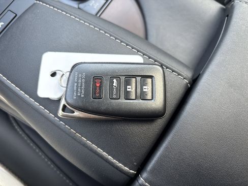 Used 2021 Lexus RX 350 AWD w/ Premium Package image 36