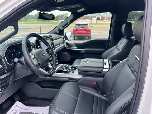New 2025 Ford F150 Platinum w/ FX4 Off-Road Package image 16