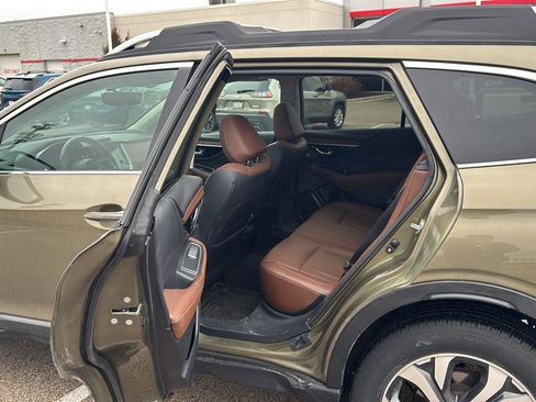 Used 2020 Subaru Outback Touring w/ Popular Package #2 image 13