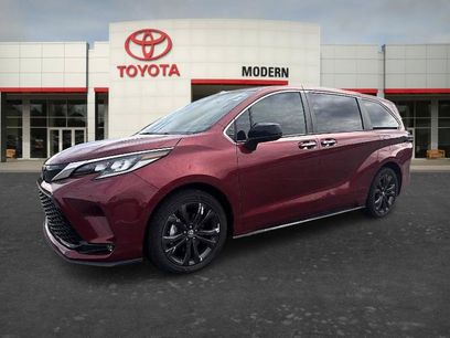 Used 2022 Toyota Sienna XSE