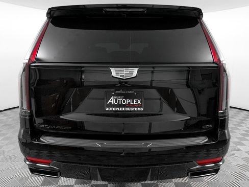 Used 2023 Cadillac Escalade Sport w/ LPO, ONYX Package AWD/4WD image 5