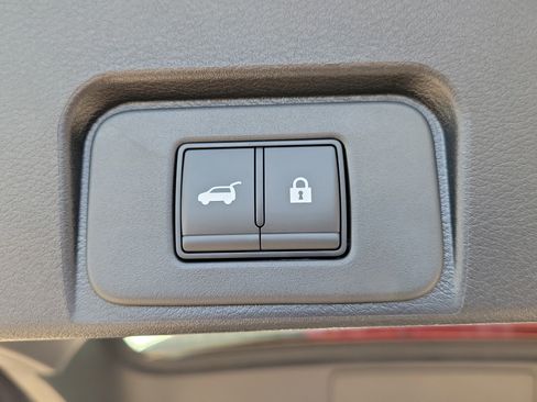 New 2026 Nissan Rogue SV w/ SV Premium Package image 9