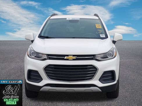 Used 2022 Chevrolet Trax LT w/ Driver Confidence Package AWD/4WD image 14