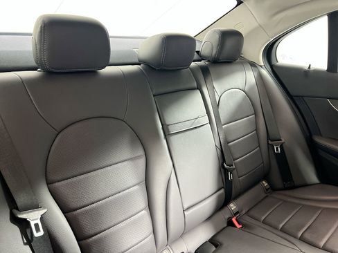 Used 2019 Mercedes-Benz C 300 Sedan image 31