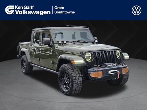 Used 2021 Jeep Gladiator Sport AWD/4WD image 1