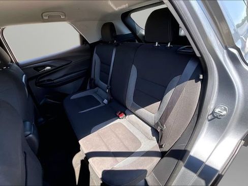 Certified 2025 Chevrolet TrailBlazer LT AWD/4WD image 26