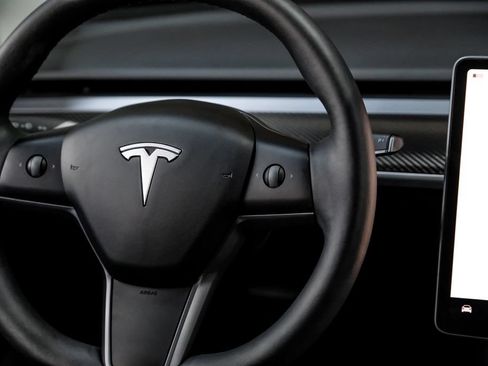 Used 2023 Tesla Model 3 Standard Range RWD image 24
