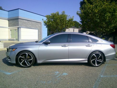 Used 2018 Honda Accord Sport image 20
