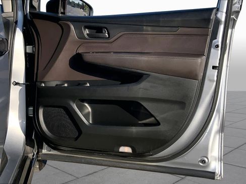 Used 2019 Honda Odyssey EX image 22