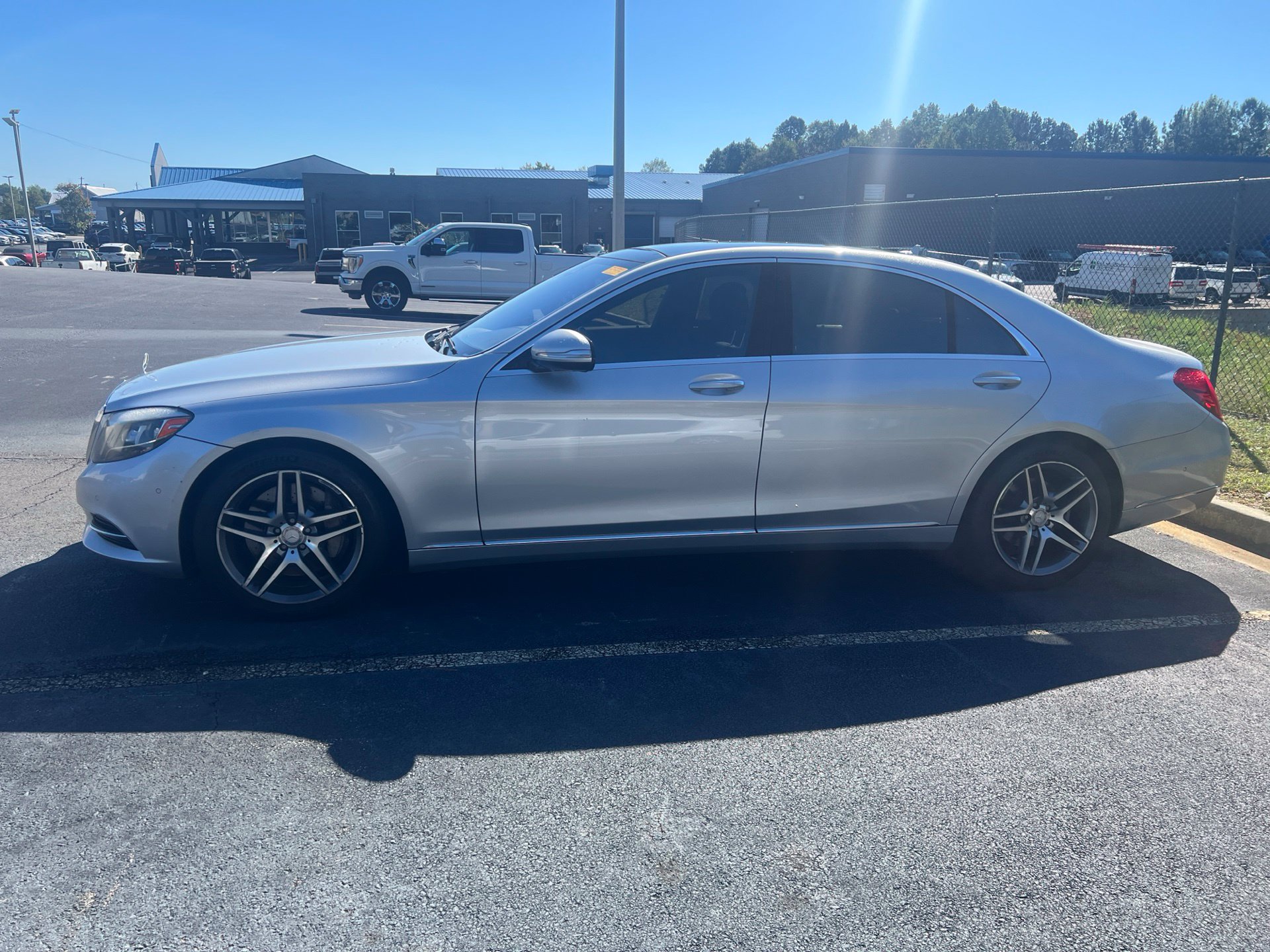 Used 2017 Mercedes-Benz S 550 Sedan w/ Premium Package image 2