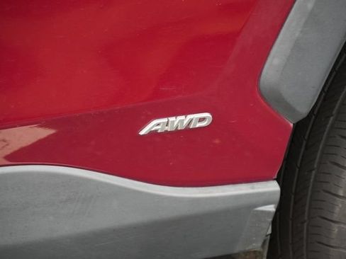 Used 2021 Toyota RAV4 Limited AWD/4WD image 5