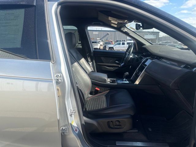 Used 2020 Land Rover Discovery Sport SE R-Dynamic AWD/4WD image 19