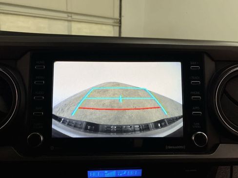 Used 2021 Toyota Tacoma TRD Off-Road image 25