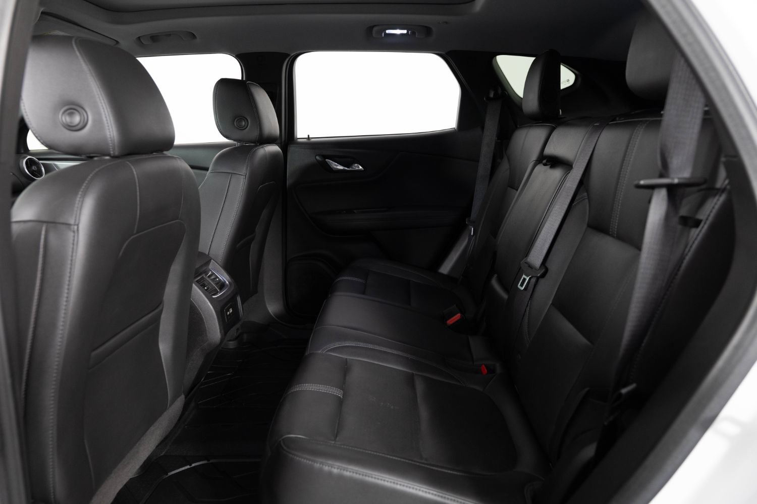Used 2020 Chevrolet Blazer LT w/ Redline Edition AWD/4WD image 18