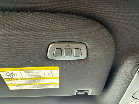 Used 2019 Lincoln Navigator L Reserve w/ Cargo Package AWD/4WD image 39
