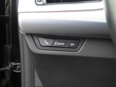 Certified 2025 BMW X1 xDrive28i AWD/4WD image 17