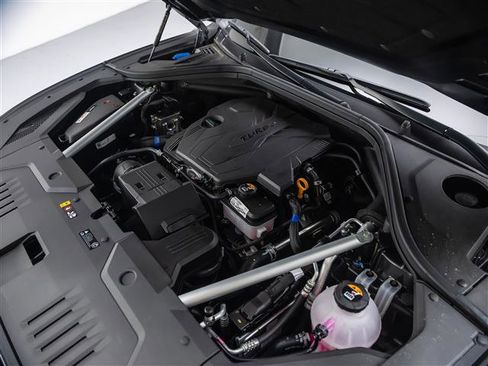 New 2026 Genesis GV70 2.5T Sport Prestige w/ G1 Accessory Package AWD/4WD image 11