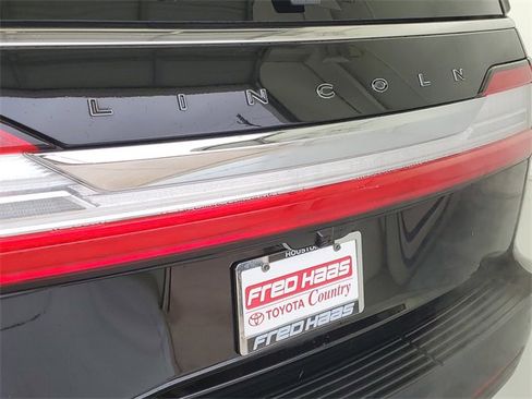 Used 2018 Lincoln Navigator Black Label image 8