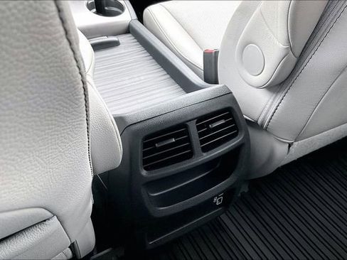 Used 2023 Honda Passport EX-L image 10