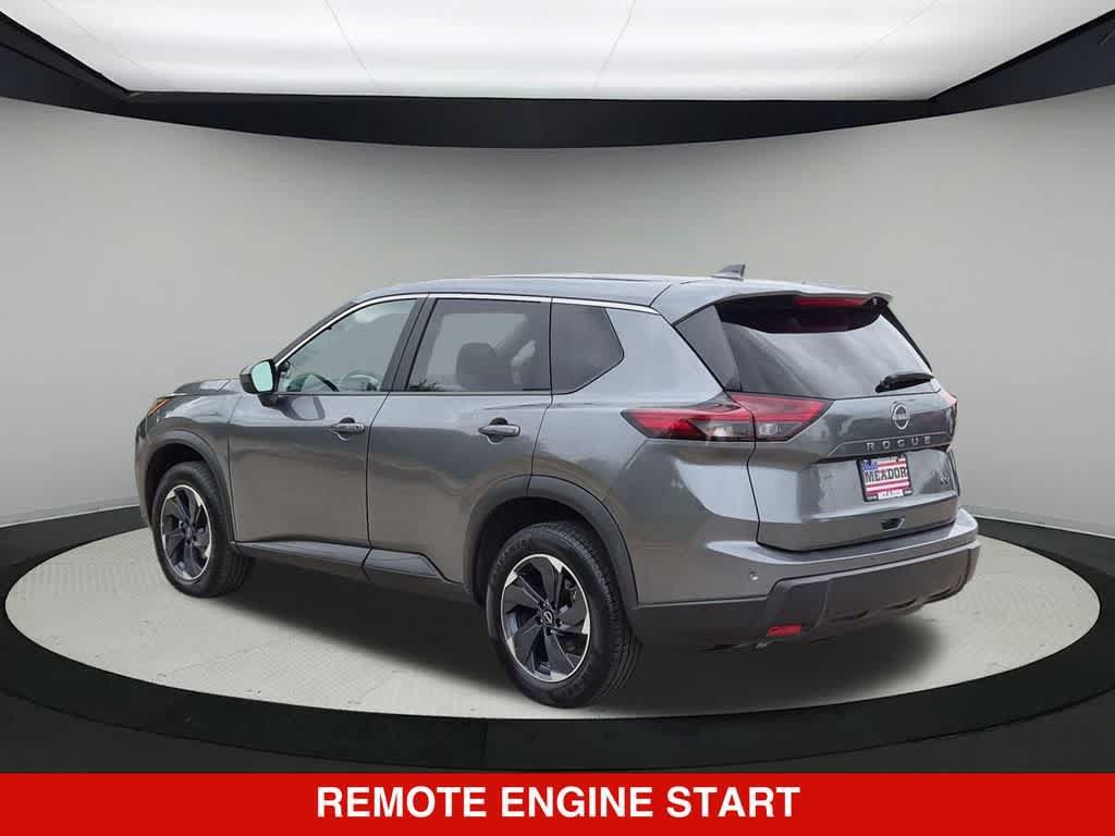 Used 2024 Nissan Rogue SV FWD image 4