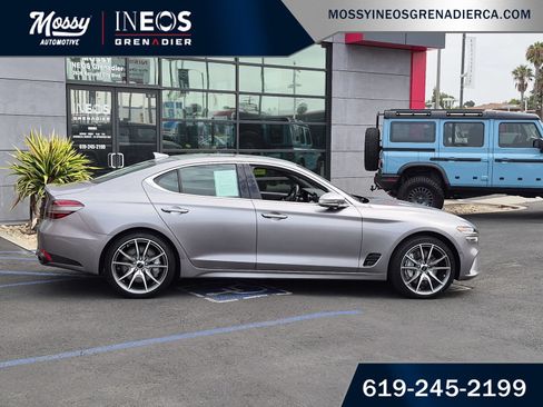 Used 2024 Genesis G70 2.5T RWD image 5