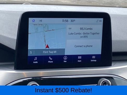 Used 2022 Ford Escape Titanium image 10