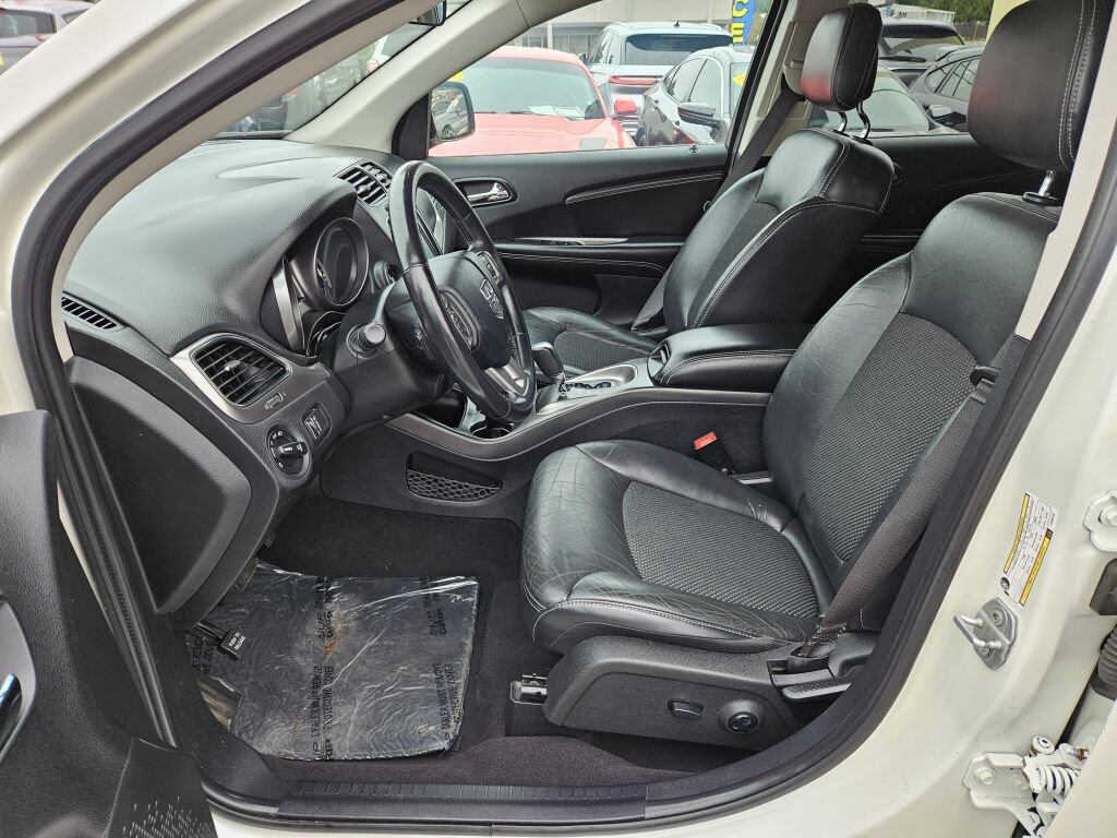 Used 2018 Dodge Journey Crossroad w/ Popular Equipment Group AWD/4WD image 16