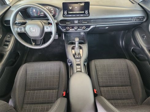 Certified 2023 Honda HR-V LX image 24