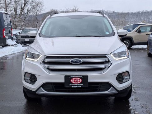 Used 2018 Ford Escape SEL image 10