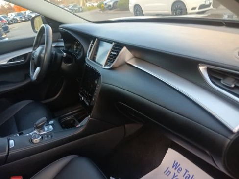 Used 2020 INFINITI QX50 Luxe w/ Navigation Package image 29