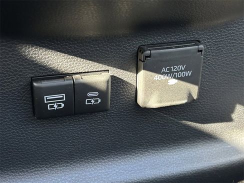 Used 2024 Toyota Sequoia Capstone image 26