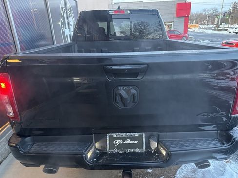 Used 2022 RAM 1500 Big Horn image 10
