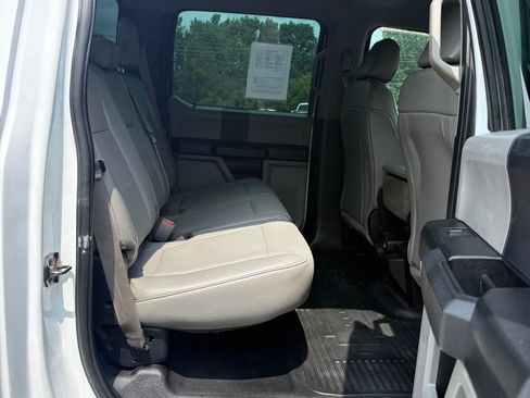 Used 2017 Ford F250 4x4 Crew Cab Super Duty image 13