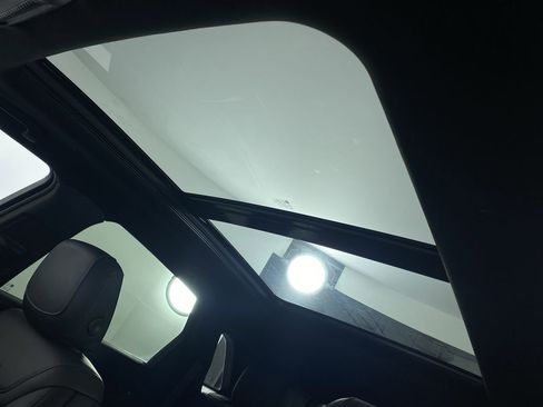 Certified 2023 Cadillac XT5 Premium Luxury w/ LPO, Floor Liner Package image 10