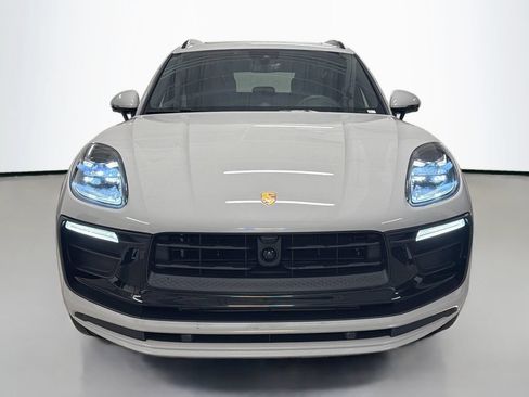 New 2026 Porsche Macan AWD/4WD image 6