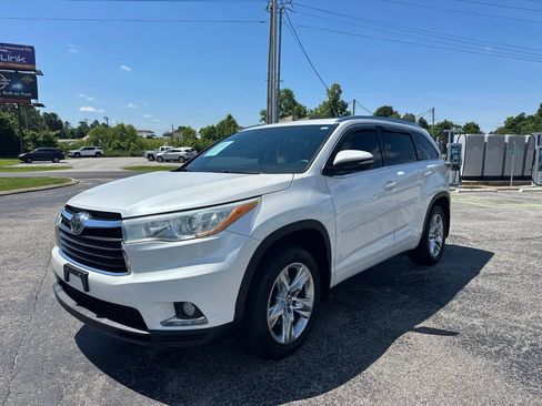 Used 2016 Toyota Highlander Limited AWD/4WD image 7