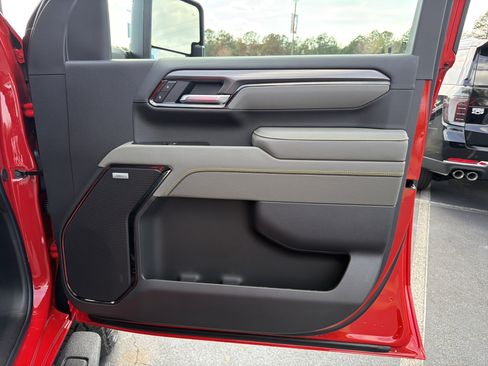 New 2026 Chevrolet Silverado 2500 ZR2 image 14