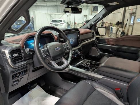 Used 2023 Ford F150 Lariat w/ Equipment Group 502A High image 17