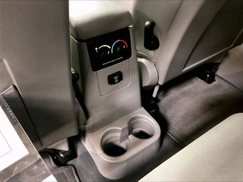 Used 2009 Dodge Durango SLT image 31