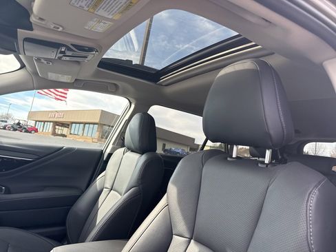 Certified 2025 Subaru Outback Limited image 19