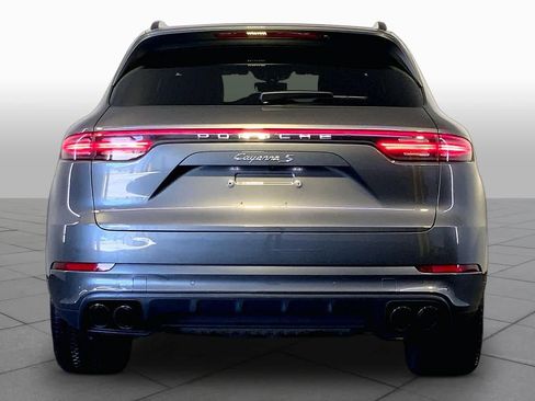 Used 2019 Porsche Cayenne S AWD/4WD image 5