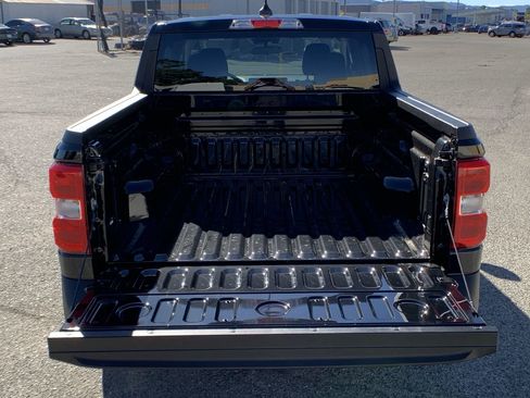 New 2025 Ford Maverick XL image 40