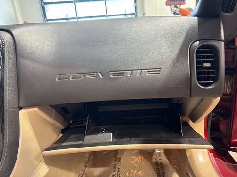 Used 2008 Chevrolet Corvette Convertible w/ Preferred Equipment Group RWD image 78