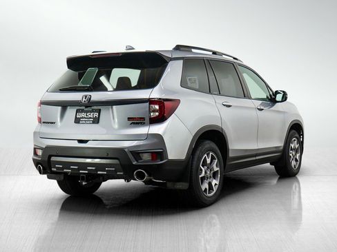 Used 2022 Honda Passport TrailSport image 5