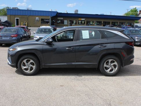 Used 2022 Hyundai Tucson SE AWD/4WD image 5