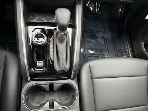 New 2026 GMC Canyon Elevation w/ Convenience Package AWD/4WD image 25