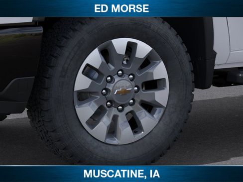 New 2026 Chevrolet Silverado 2500 Custom w/ Custom Value Package AWD/4WD image 9
