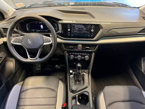 Certified 2023 Volkswagen Taos SEL AWD/4WD image 18